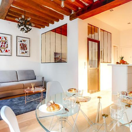 Appartamento Guestready - Stylish Flat In The Heart Of Parigi Esterno foto